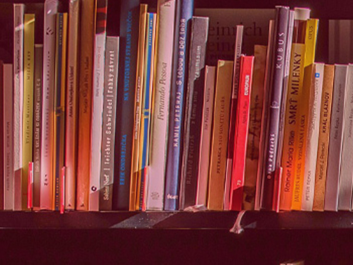Bookshelf