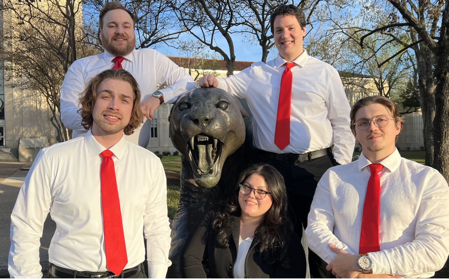 Second-place IBA team from UH 