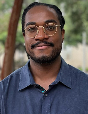 Cha Nwabara headshot
