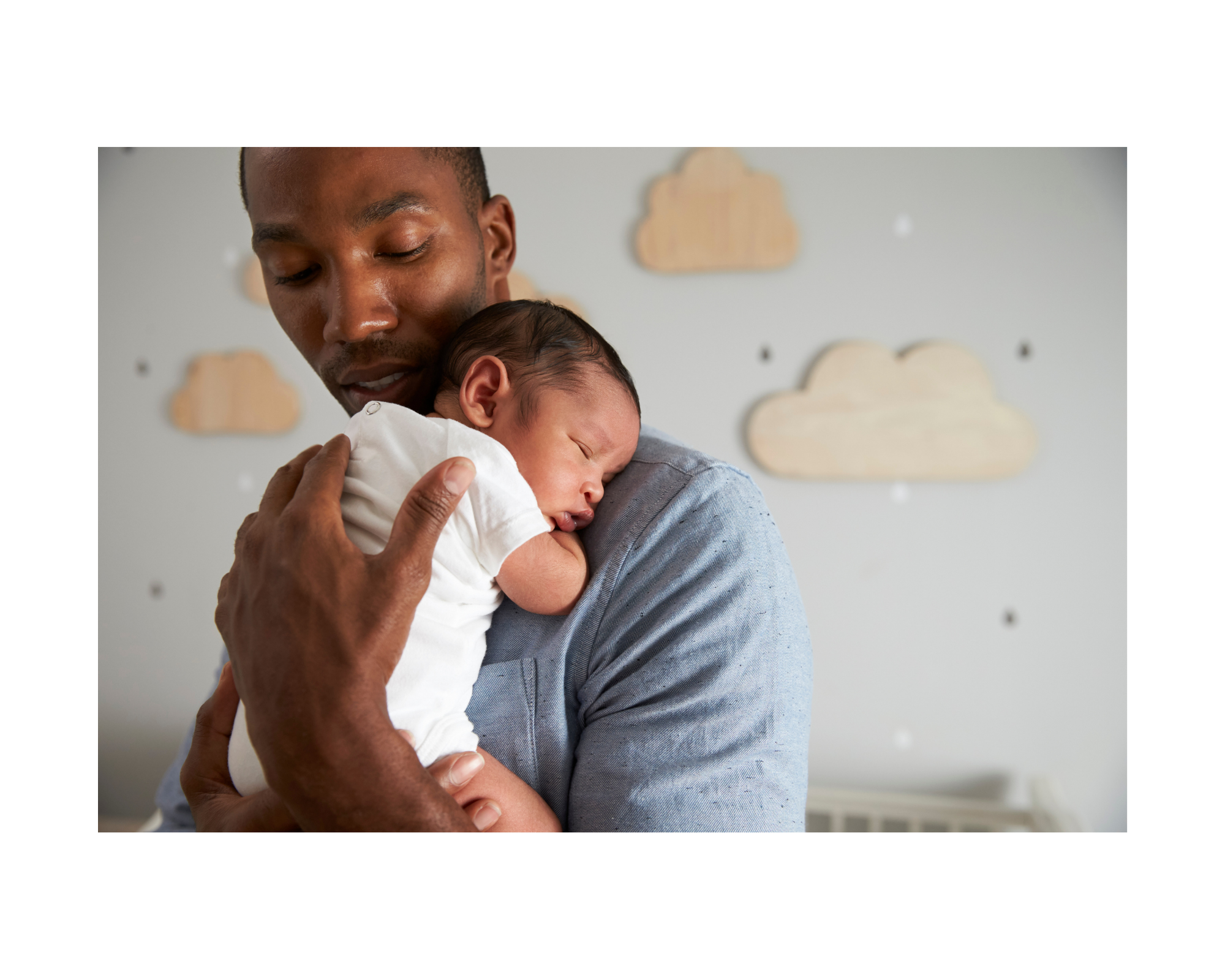/socialwork/New_research/maternal-health-equity-research-and-training-center/healthy-start-archived/blackdadholdingnewborn.png